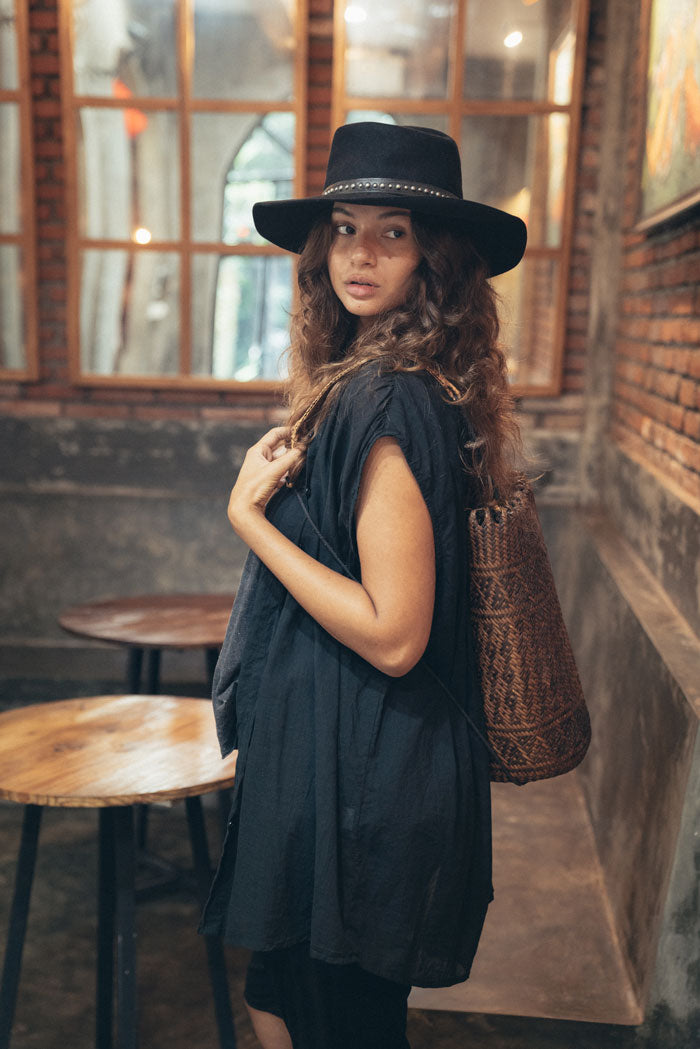 Luciana Sleeveless Shirt