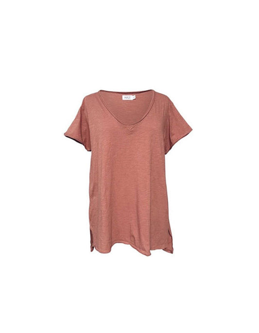 Elena Tee