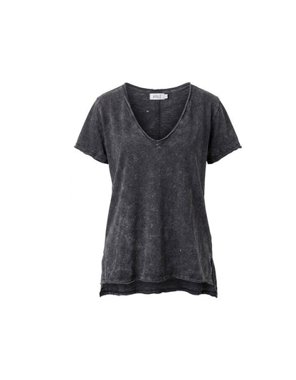 Elena Tee